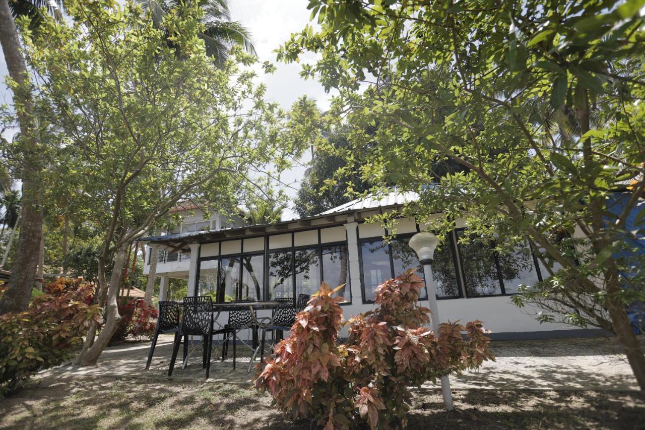 Kallanchery Retreat Kochi Exterior photo